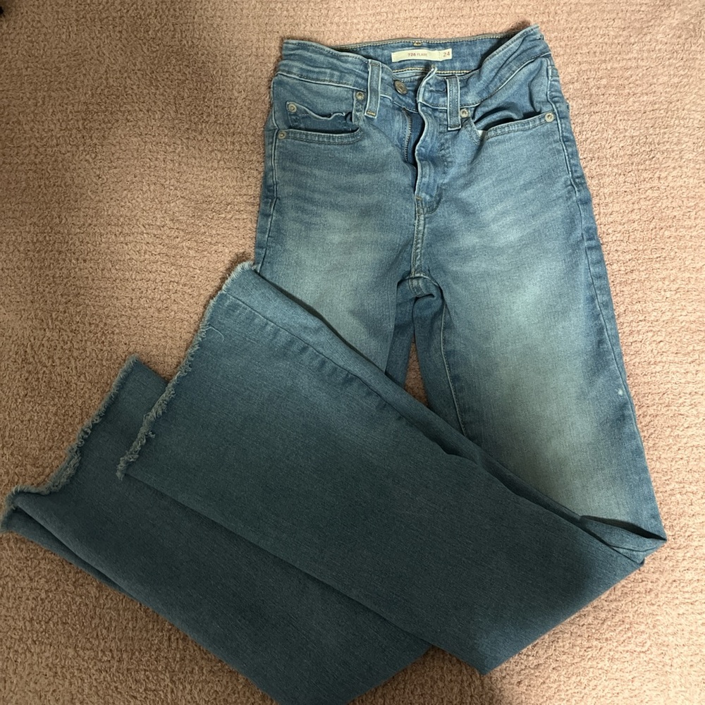 Women's Blue Jeans